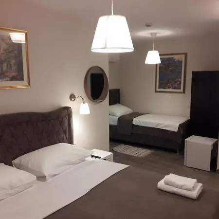 Portofino Sobe - With Free Parking Mostar