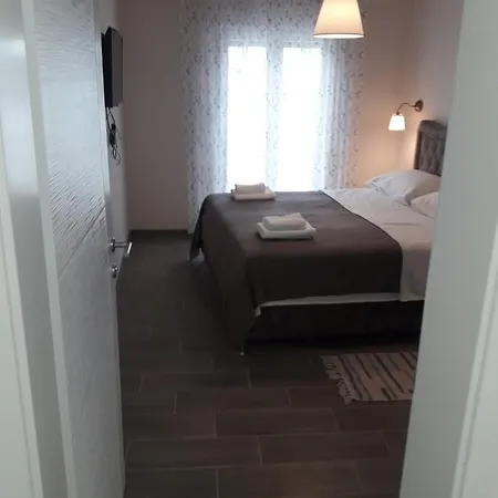 招待所 Portofino Sobe - With Free Parking 莫斯塔尔