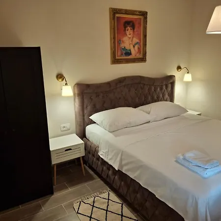 招待所 Portofino Sobe - With Free Parking 3*