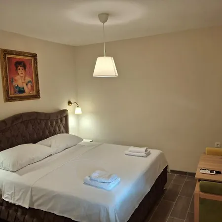 Portofino Sobe - With Free Parking 3* 莫斯塔尔
