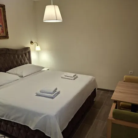 招待所 Portofino Sobe - With Free Parking 莫斯塔尔